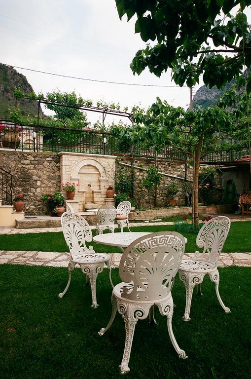Appartamento Epavli Antonis Konitsa Esterno foto